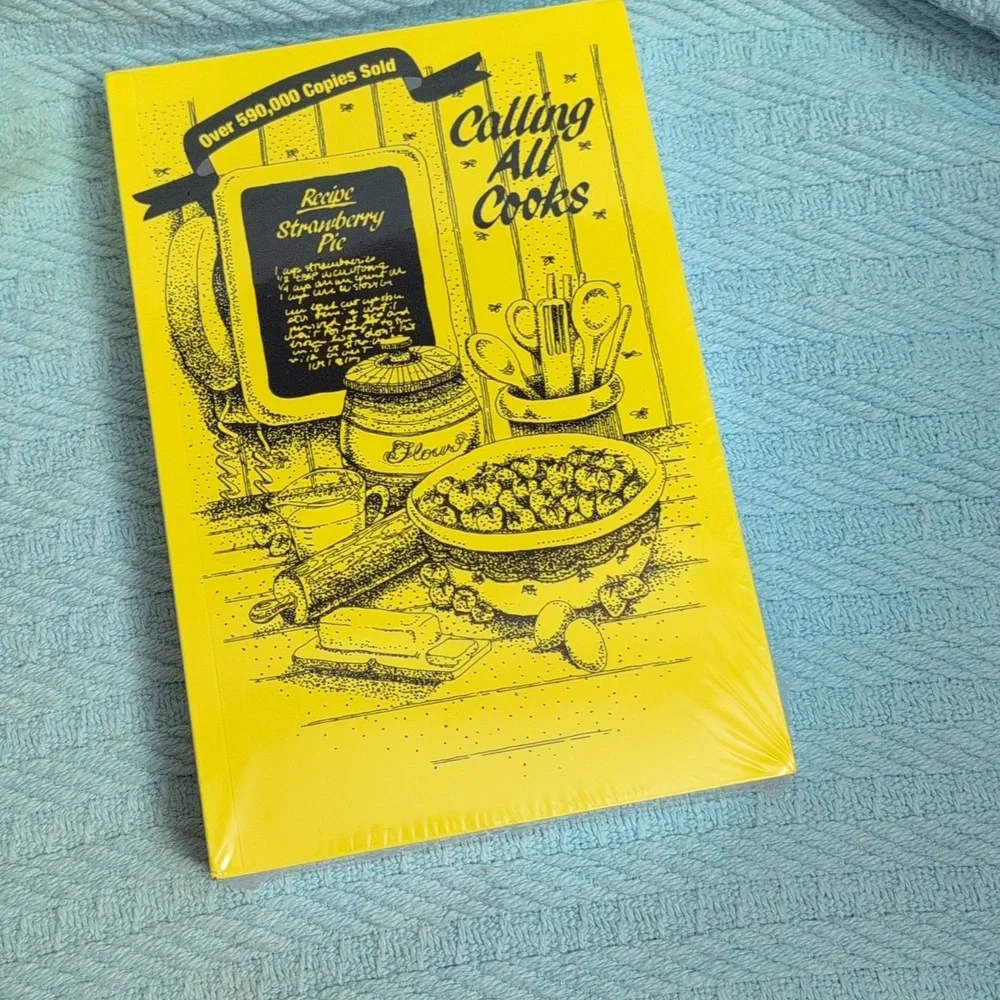 Cookbook - Yellow - Picture 5 of 6